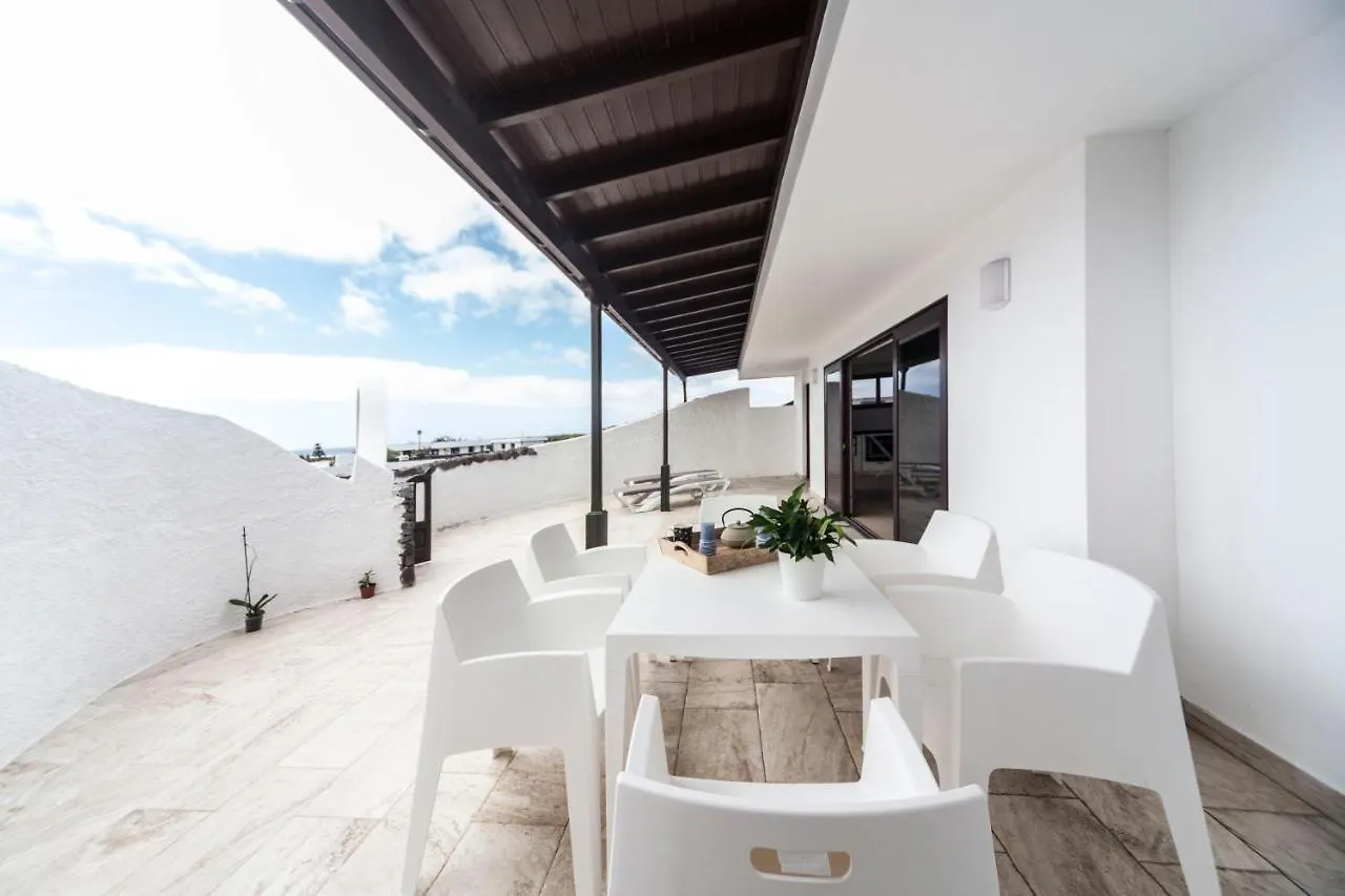 Temisa Famara Beach 0*,  Spain